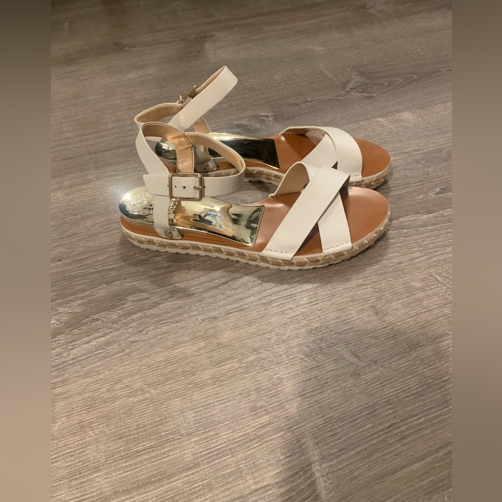 Vince Camuto Kankitta Cross Strap Leather
Jute Sandal - Picture 3 of 5